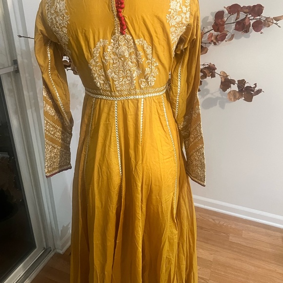 Hussain reher brand new - Picture 3 of 8